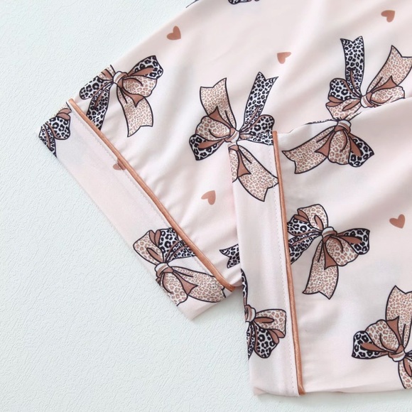 Elegant Leopard Bow print Loungewear Pajama Set New Boutique Soft Stretchy Comfy - Picture 8 of 8